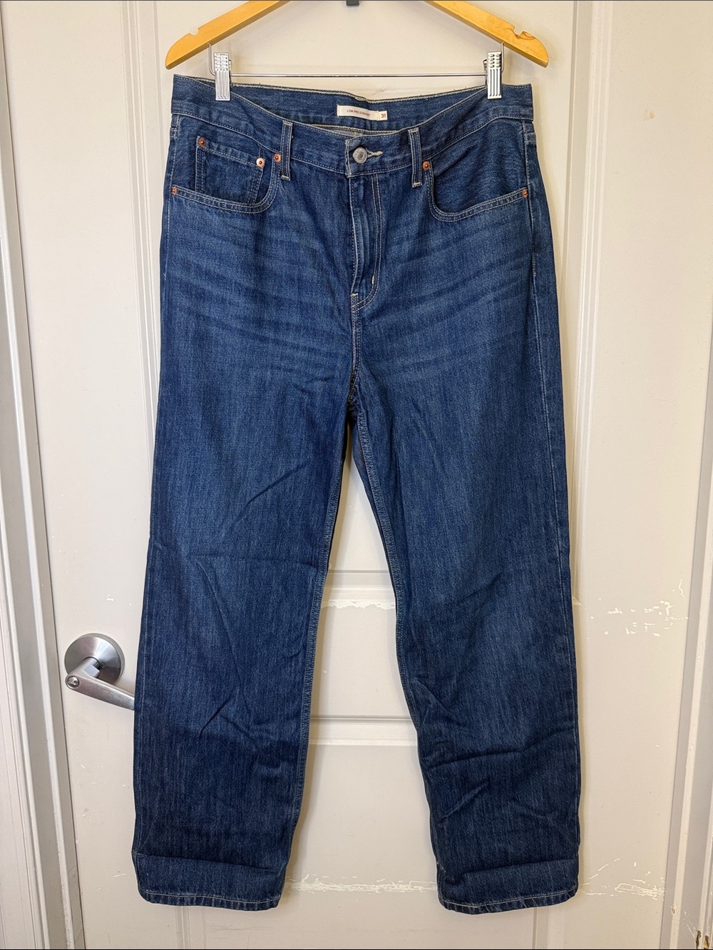 Levi’s Low Pro Straight Jeans